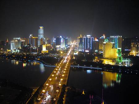 Nam Ninh – Thanh Tú Sơn 3 Ngày 2 Đêm