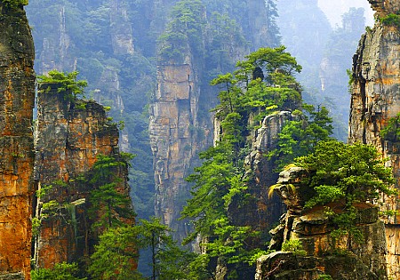 Nam Ninh - Trương Gia Giới - Phù Dung Trấn - Phượng Hoàng Cổ Trấn - Thành Cổ Càn Châu 6 Ngày 5 Đêm khởi hành từ Hà Nội