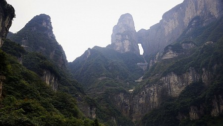 Trương Gia Giới - Phù Dung Trấn - Phượng Hoàng Cổ Trấn - Đường Bộ