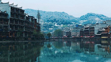 Trương Gia Giới - Phù Dung Trấn - Phượng Hoàng Cổ Trấn - Đường Bộ