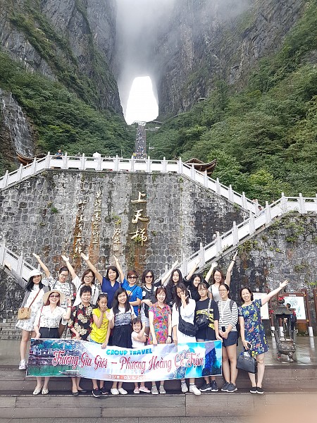 Trương Gia Giới - Phượng Hoàng Cổ Trấn - Cầu kính Vân Thiên Độ