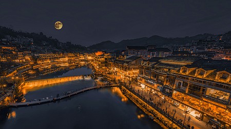 Trương Gia Giới - Phượng Hoàng Cổ Trấn 5 ngày 4 đêm