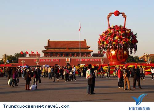 Ghé thăm quảng trường Thiên Ân tại Trung Quốc - Ảnh 4