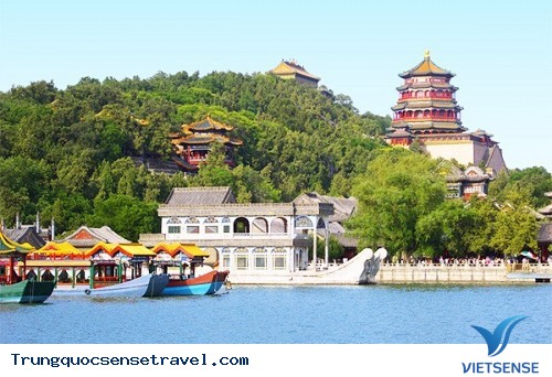 Hành trình di chuyển vào Di Hòa Viên - Ảnh 1