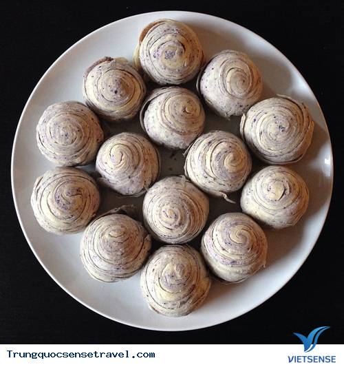 Bánh khoai môn Hoa Liên