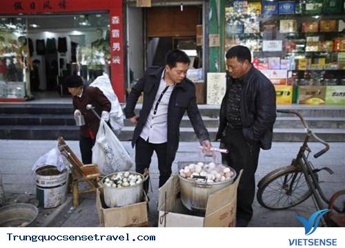 Trứng luộc bằng nước tiểu bé trai tại Trung Quốc - Ảnh 5