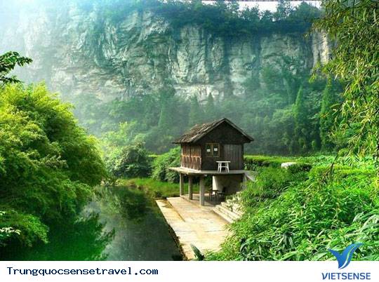 Những điểm thăm quan hút khách vào mùa hè tại Trung Quốc - Ảnh 2 Những điểm thăm quan hút khách vào mùa hè tại Trung Quốc - Ảnh 2