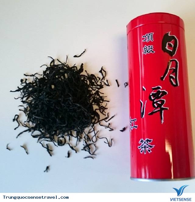 Trà đen hồ Nhật Nguyệt