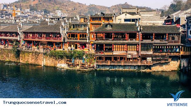 Phượng hoàng cổ trấn có gì mà ai cũng muốn đến một lần - Ảnh 3