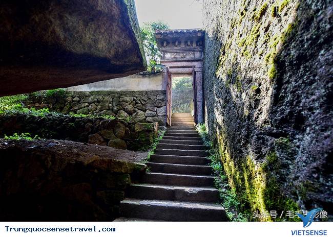 Tiên Đô Quan ở Nam Thành, Phủ Châu (Giang Tây) Tiên Đô Quan ở Nam Thành, Phủ Châu (Giang Tây)