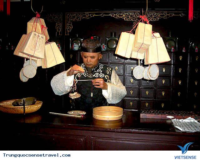 24 giờ đầy sôi động ở Thượng Hải phồn hoa - Ảnh 3 24 giờ đầy sôi động ở Thượng Hải phồn hoa - Ảnh 3