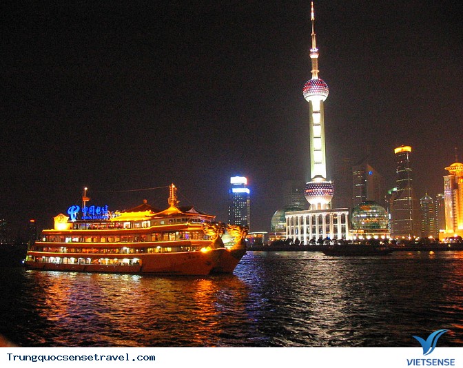 24 giờ đầy sôi động ở Thượng Hải phồn hoa - Ảnh 2 24 giờ đầy sôi động ở Thượng Hải phồn hoa - Ảnh 2