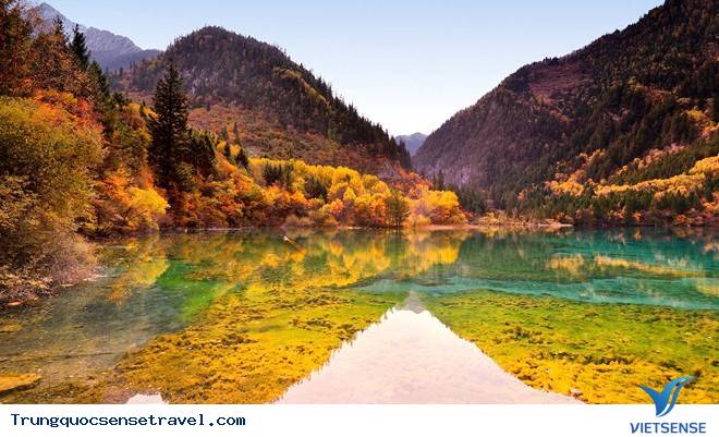 Chốn thiên đường Cửu Trại Câu vào mùa đẹp nhất năm - Ảnh 1 Chốn thiên đường Cửu Trại Câu vào mùa đẹp nhất năm - Ảnh 1