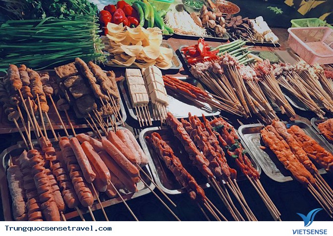 Trải nghiệm Phượng Hoàng Cổ Trấn những ngày đông - Ảnh 7