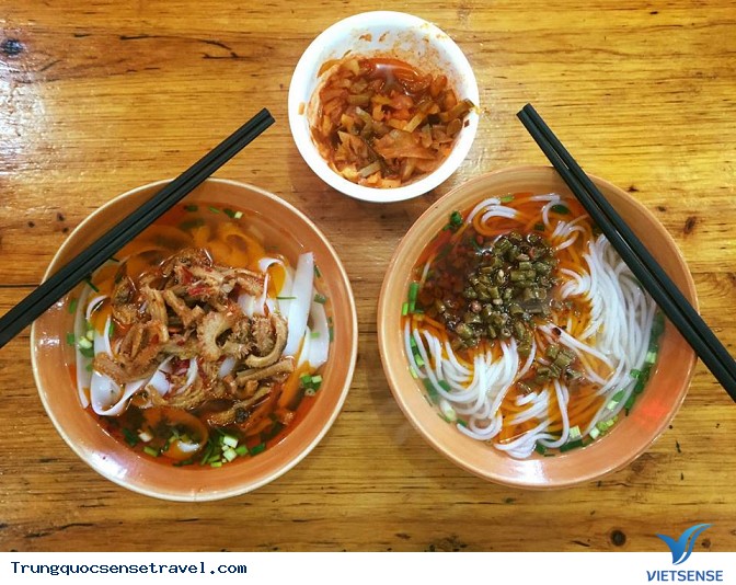 Trải nghiệm Phượng Hoàng Cổ Trấn những ngày đông - Ảnh 5