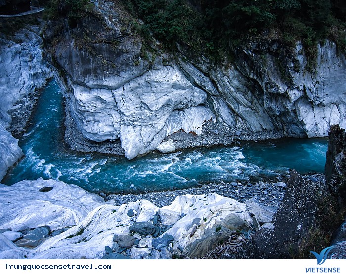 Khám phá điểm đến thiên nhiên cực hấp dẫn của Đài Loan - Ảnh 4