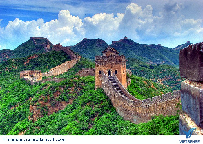 Sự khác biệt giữa bản sao và bản thật của Vạn Lý Trường Thành của Trung Quốc - Ảnh 1 Sự khác biệt giữa bản sao và bản thật của Vạn Lý Trường Thành của Trung Quốc - Ảnh 1