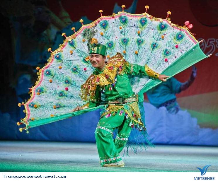 Âm nhạc và các điệu nhảy truyền thống Âm nhạc và các điệu nhảy truyền thống