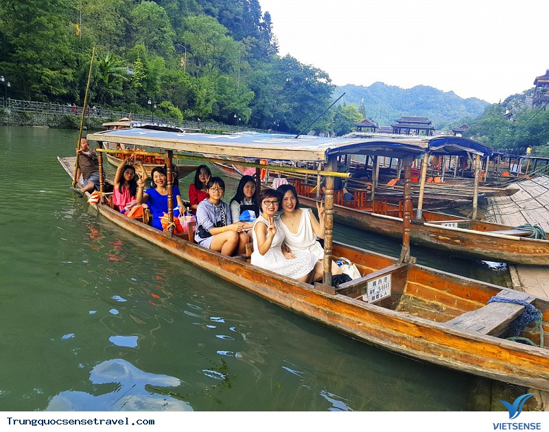 Trương Gia Gới – Phù Dung Trấn – Phượng Hoàng Cổ Trấn – Đồng Nhân 5 Ngày - Bay Khứ Hồi