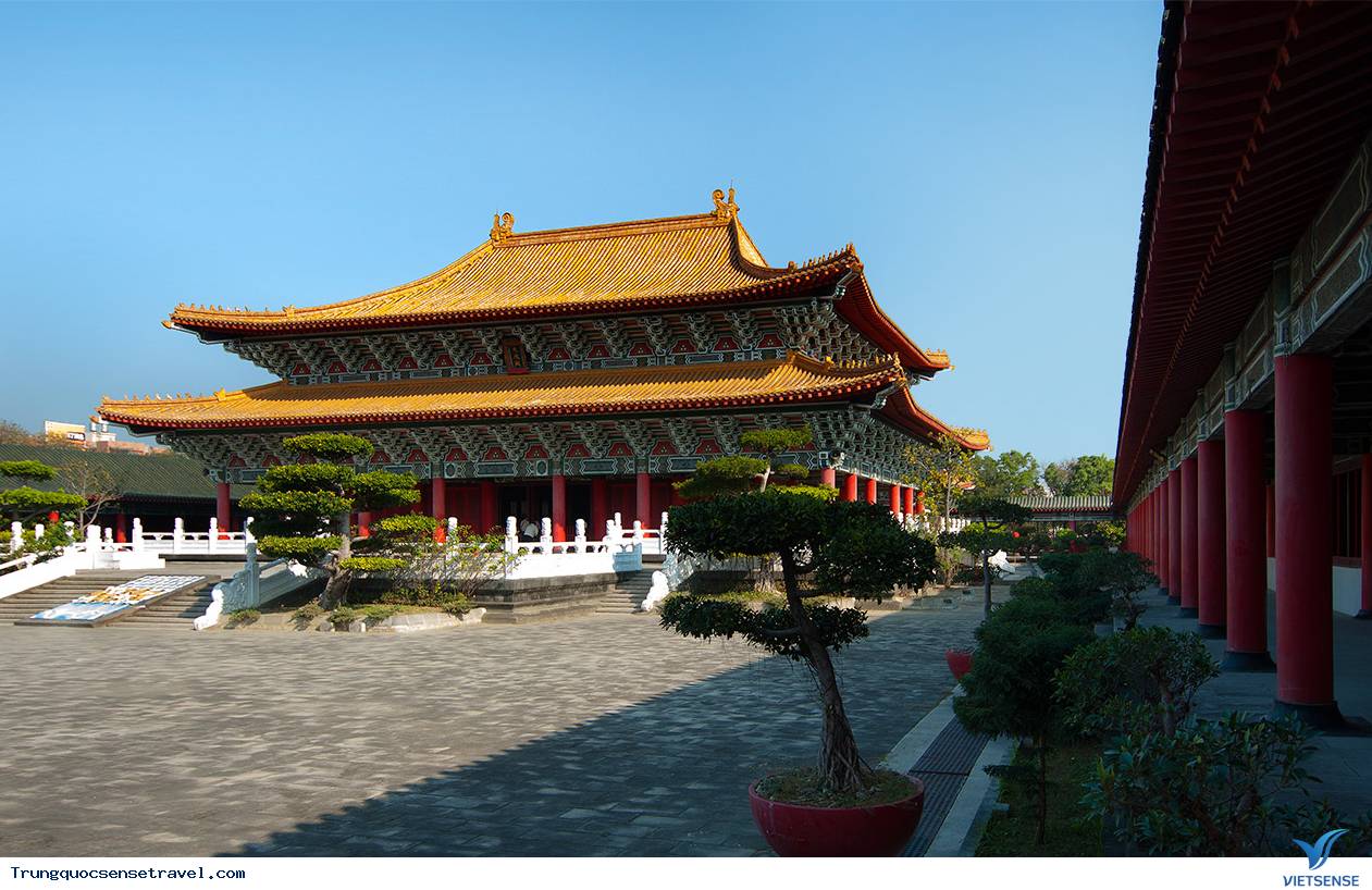 Đền Khổng Tử – Phố cổ Fuzhong