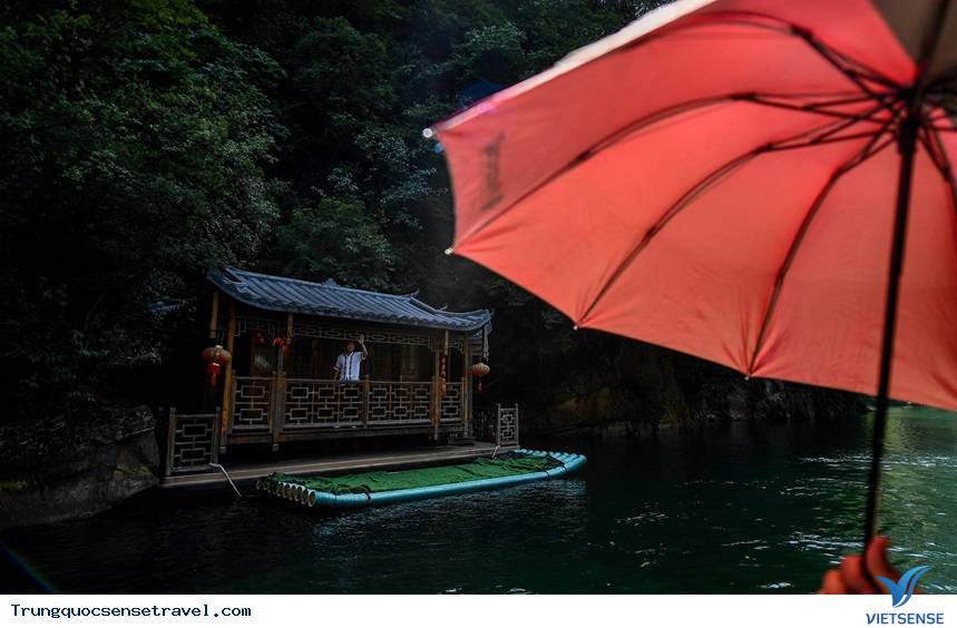 60 phút lênh đênh trên thuyền ngắm hồ Bảo Phong - Ảnh 4 60 phút lênh đênh trên thuyền ngắm hồ Bảo Phong - Ảnh 4