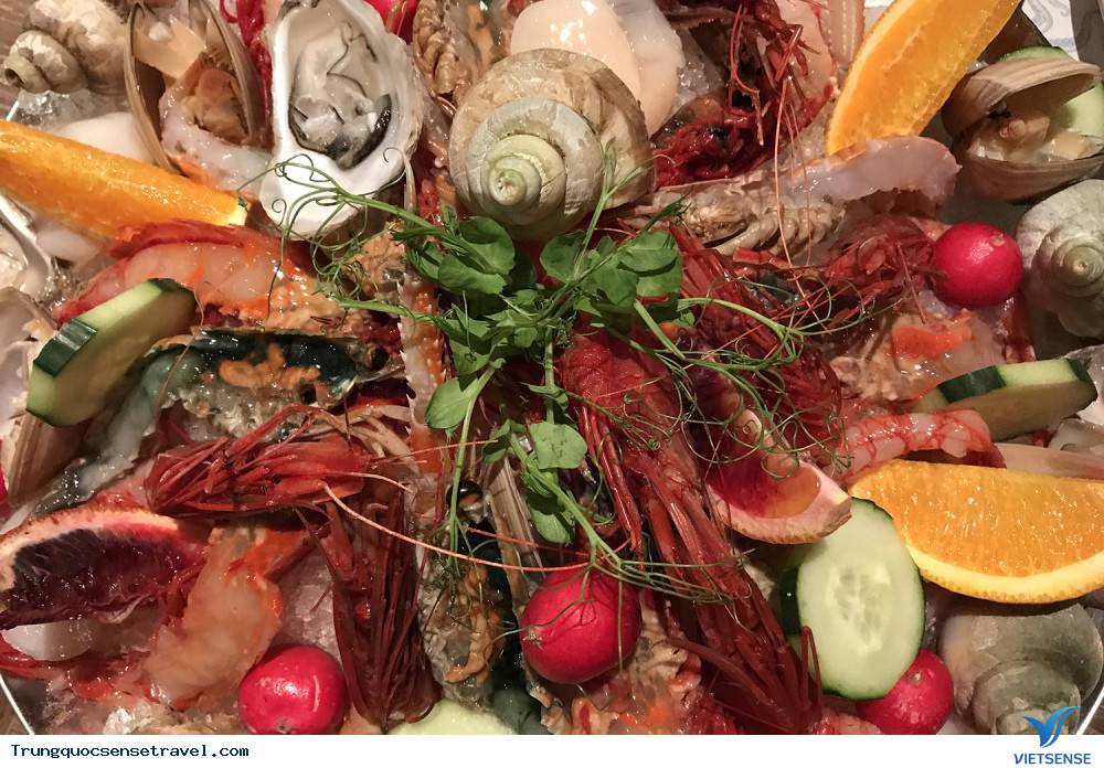 Hải sản tại Fishsteria Waterside