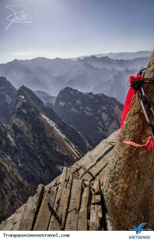 Choáng ngợp những con đường rùng rợn sảy chân là ...   ở Trung Quốc - Ảnh 2