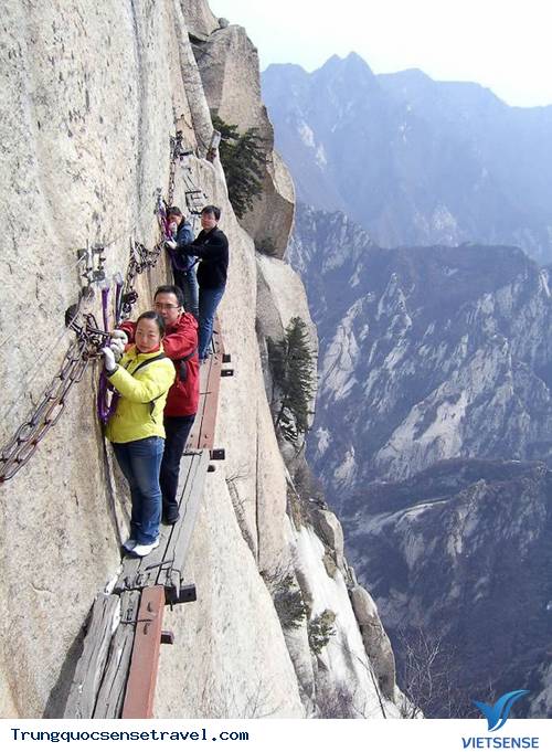 Choáng ngợp những con đường rùng rợn sảy chân là ...   ở Trung Quốc - Ảnh 4