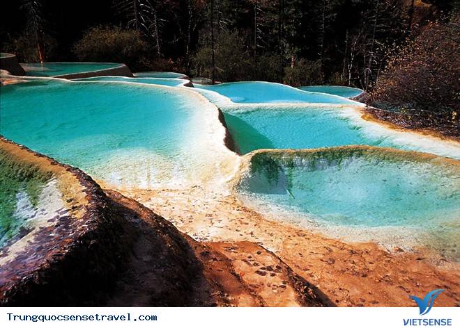 Chốn thiên đường Cửu Trại Câu vào mùa đẹp nhất năm - Ảnh 11 Chốn thiên đường Cửu Trại Câu vào mùa đẹp nhất năm - Ảnh 11