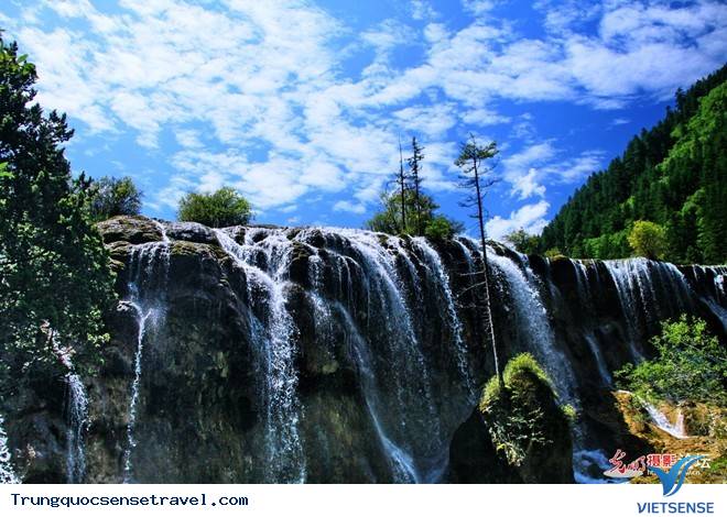 Chốn thiên đường Cửu Trại Câu vào mùa đẹp nhất năm - Ảnh 5 Chốn thiên đường Cửu Trại Câu vào mùa đẹp nhất năm - Ảnh 5