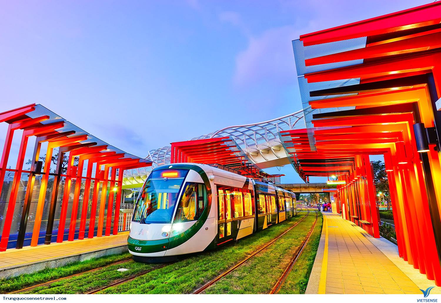 Di chuyển trong nội địa Di chuyển trong nội địa