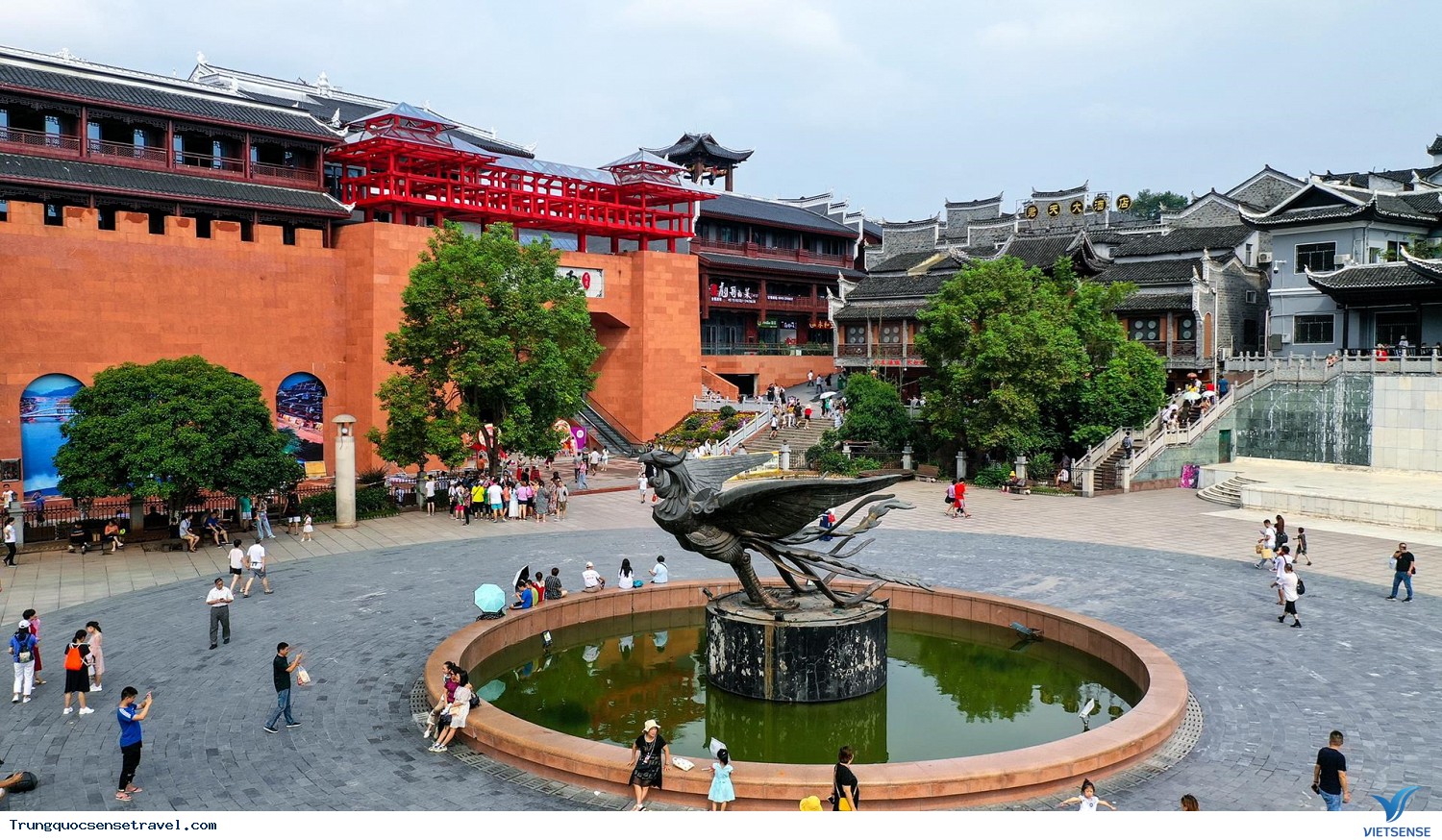 Đi mãi không chán ở Phượng Hoàng cổ trấn - Ảnh 5 Đi mãi không chán ở Phượng Hoàng cổ trấn - Ảnh 5