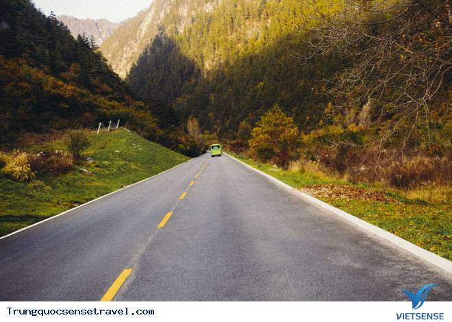 Ghé thăm tiên cảnh Cửu Trại Câu - Ảnh 1 Ghé thăm tiên cảnh Cửu Trại Câu - Ảnh 1