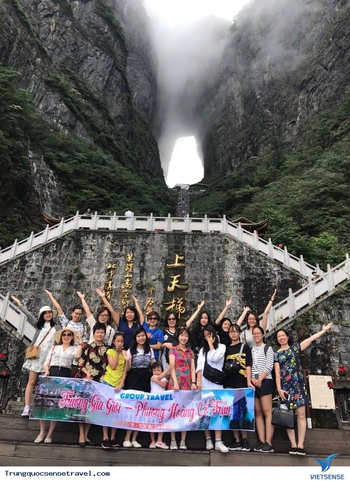 Hình ảnh đoàn Charter Trương Gia Giới - Phượng Hoàng Cổ Trấn 31/8-03/09/2018 - Ảnh 1