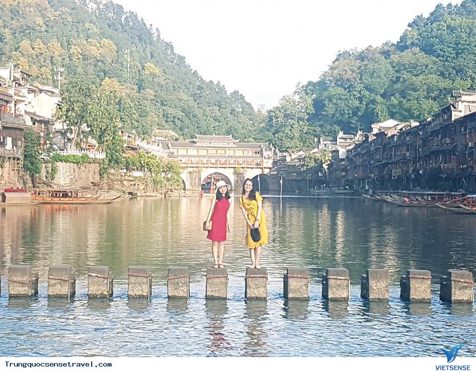 Hình ảnh đoàn Charter Trương Gia Giới - Phượng Hoàng Cổ Trấn 31/8-03/09/2018 - Ảnh 4