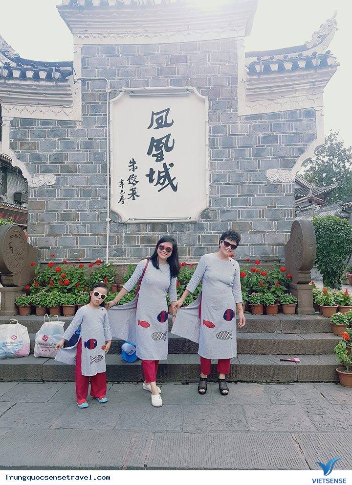 Hình ảnh đoàn Charter Trương Gia Giới - Phượng Hoàng Cổ Trấn 31/8-03/09/2018 - Ảnh 7