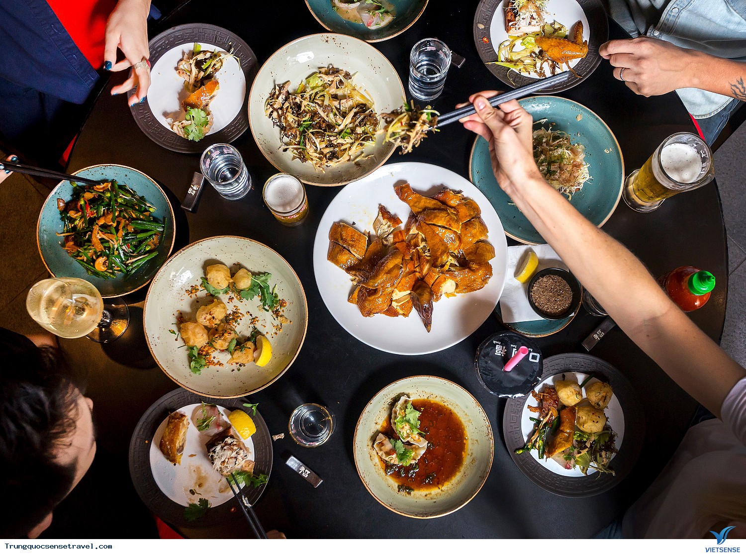 HỒNG KÔNG – THIÊN ĐƯỜNG ẨM THỰC CHO CÁC TÍN ĐỒ ĂN UỐNG HỒNG KÔNG – THIÊN ĐƯỜNG ẨM THỰC CHO CÁC TÍN ĐỒ ĂN UỐNG