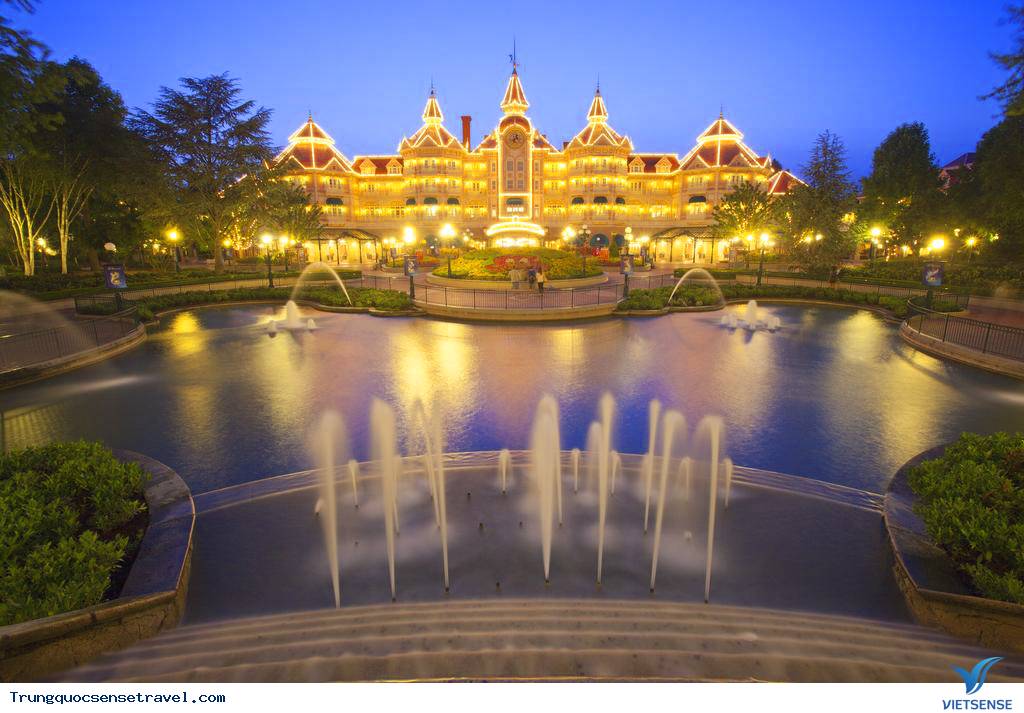 Hong Kong Disneyland - Ảnh 3