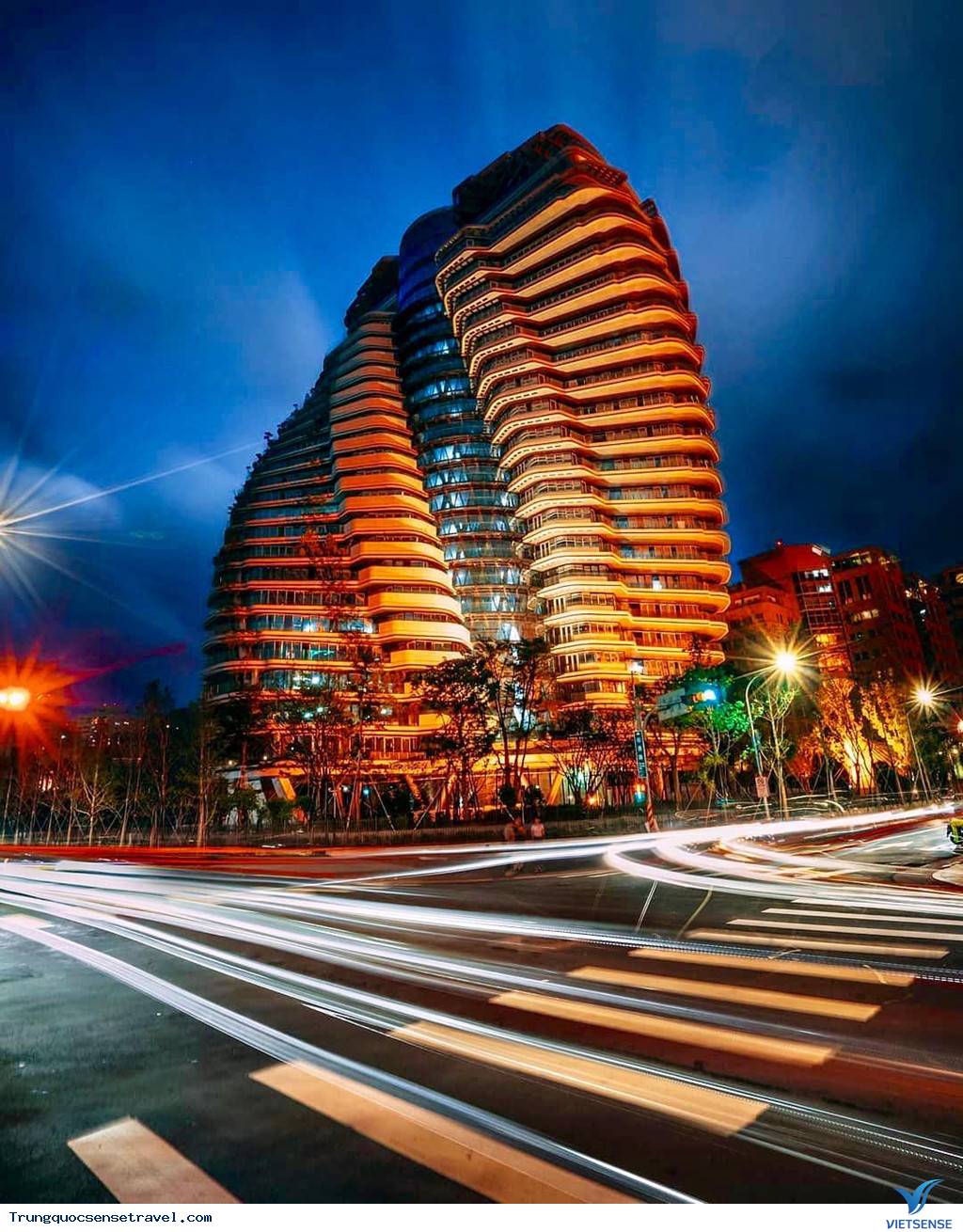 Hút mắt với tòa nhà hình chuỗi DNA với 23.000 cây xanh - Ảnh 5 Hút mắt với tòa nhà hình chuỗi DNA với 23.000 cây xanh - Ảnh 5