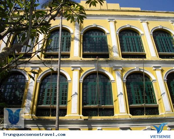 Thư viện Sir Robert Ho Tung