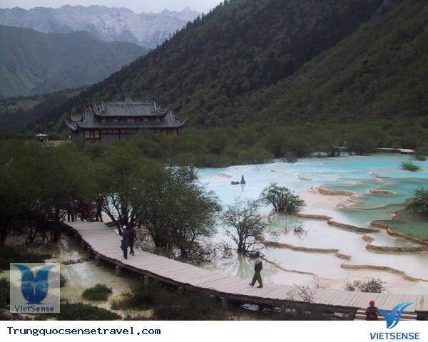 Khu Thắng Cảnh Hoàng Long