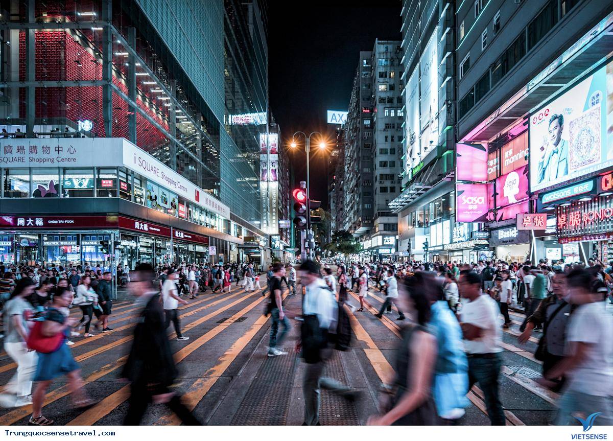 Nghỉ ngơi ở Hồng Kông - Ảnh 1