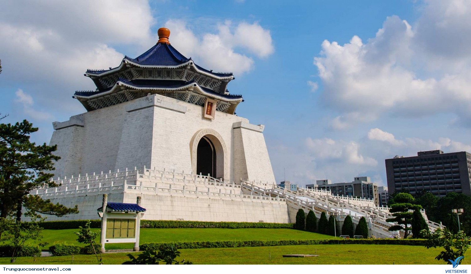 Nhà tưởng niệm Tưởng Giới Thạch - Ảnh 1 Nhà tưởng niệm Tưởng Giới Thạch - Ảnh 1