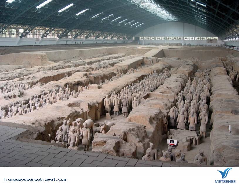 Chúng ta có thể mua một vài chiến binh đất nung được không? Chúng ta có thể mua một vài chiến binh đất nung được không?