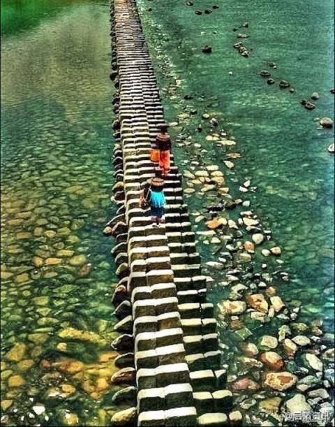 Những cây cầu là nơi diễn sâu lý tưởng Trung Quốc - Ảnh 4