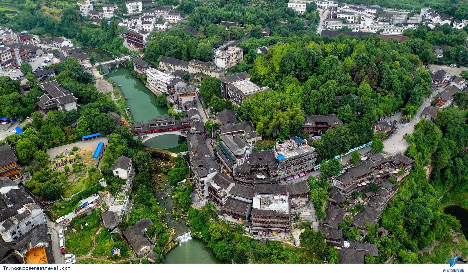 Phù Dung cổ trấn 2.000 tuổi “đi là không muốn về” - Ảnh 2