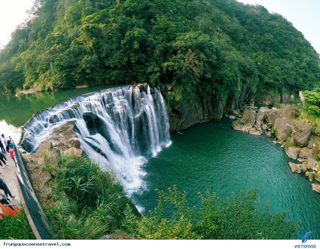 Thác nước Thập Phần