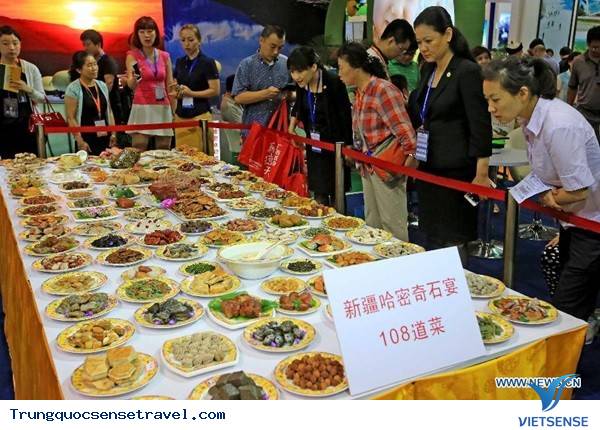 Thích thú với 108 món ăn đẹp mắt làm từ đá - Ảnh 7