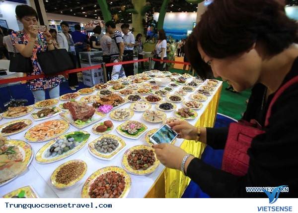 Thích thú với 108 món ăn đẹp mắt làm từ đá - Ảnh 6