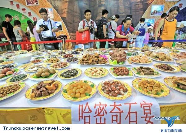 Thích thú với 108 món ăn đẹp mắt làm từ đá - Ảnh 4